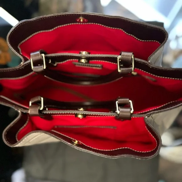 Dooney & Bourke Croco Embossed Large Barlow - Picture 5 of 7